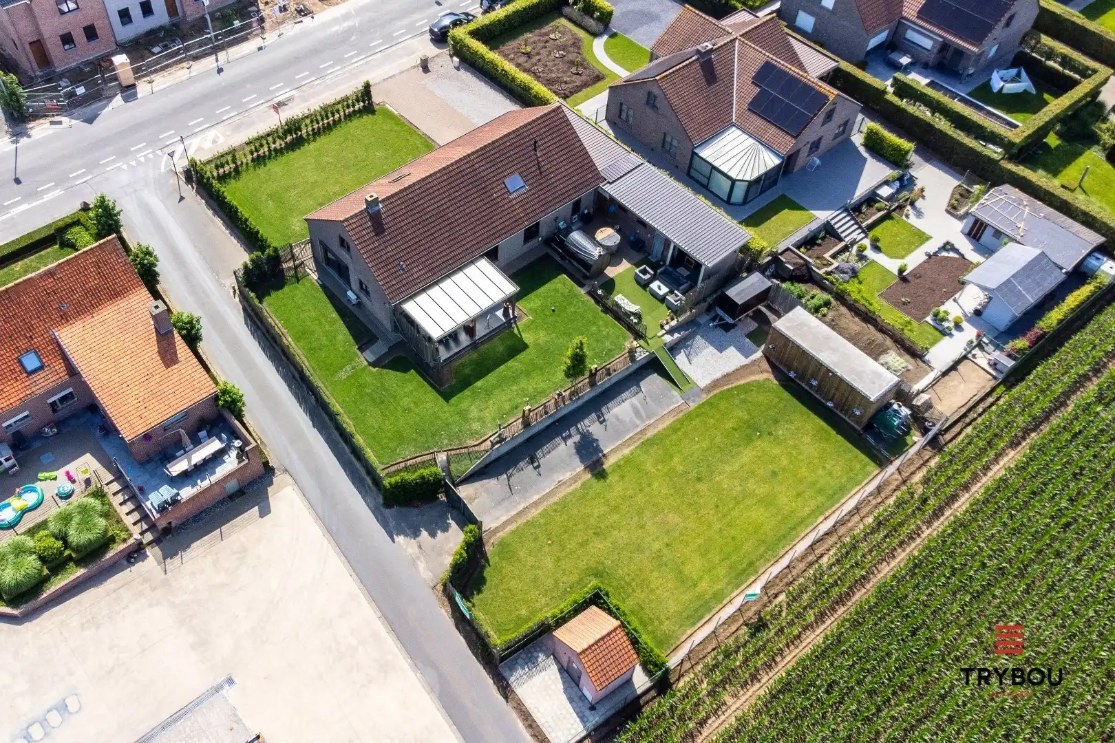 Gerenoveerde landelijke woning op een perceel van 1396m² met prachtige verzichten! foto 21