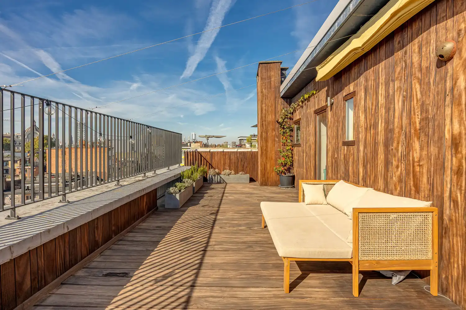 Riante duplex-penthouse met twee terrassen en zicht over heel Antwerpen foto 35
