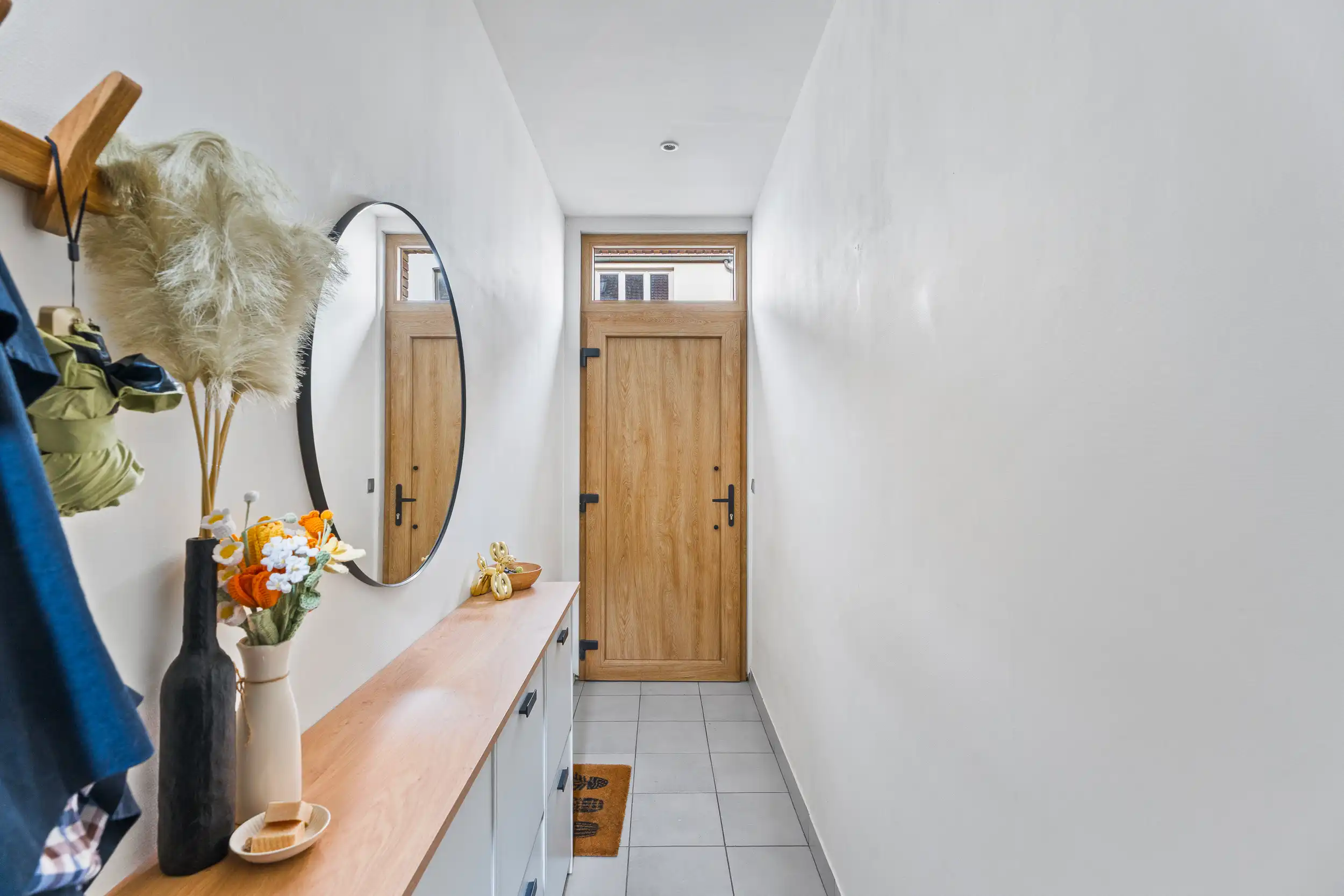 Instapklare starterswoning vlakbij centrum Kortrijk foto 2