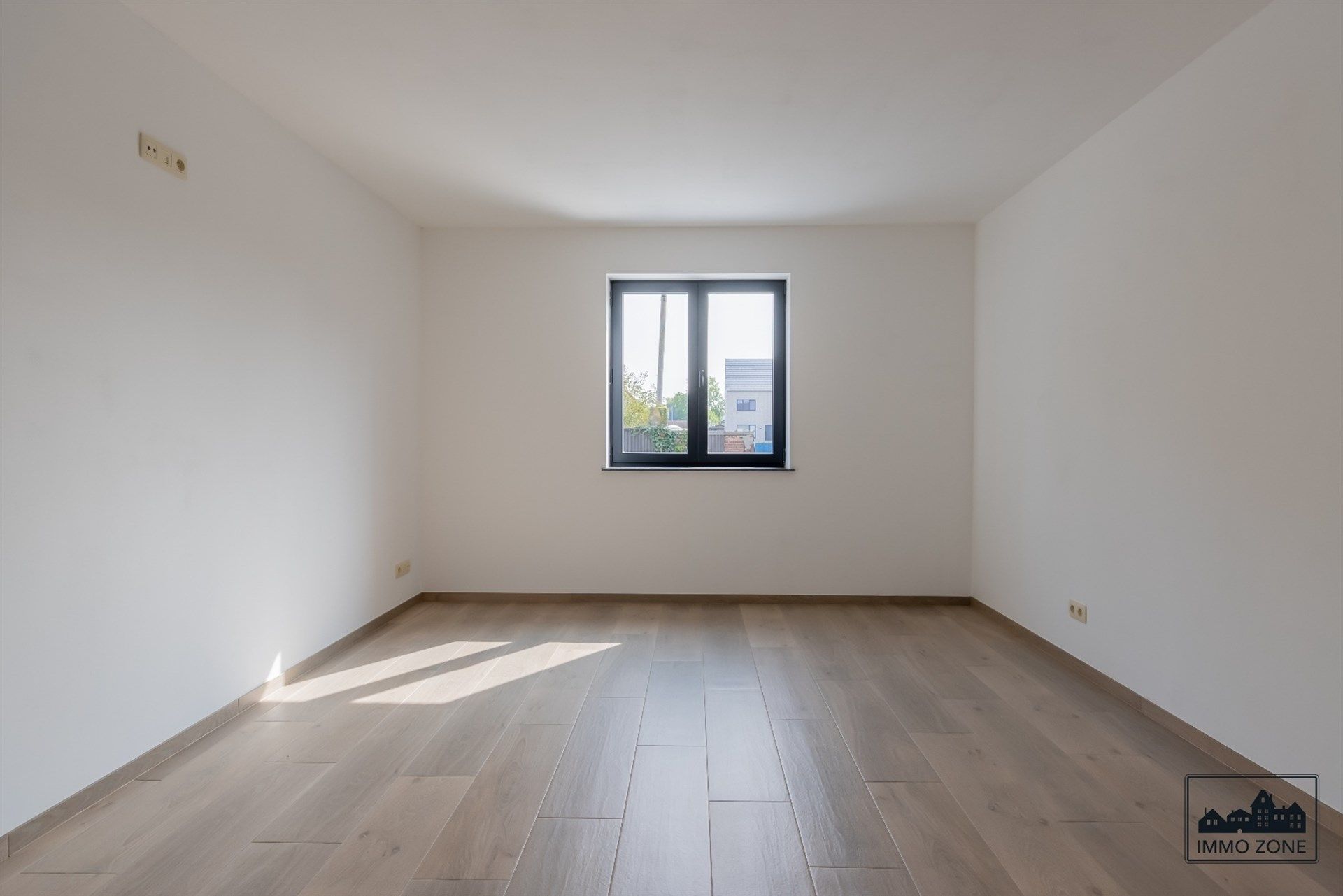 Rustig gelegen ruime energiezuinige woning. foto 18