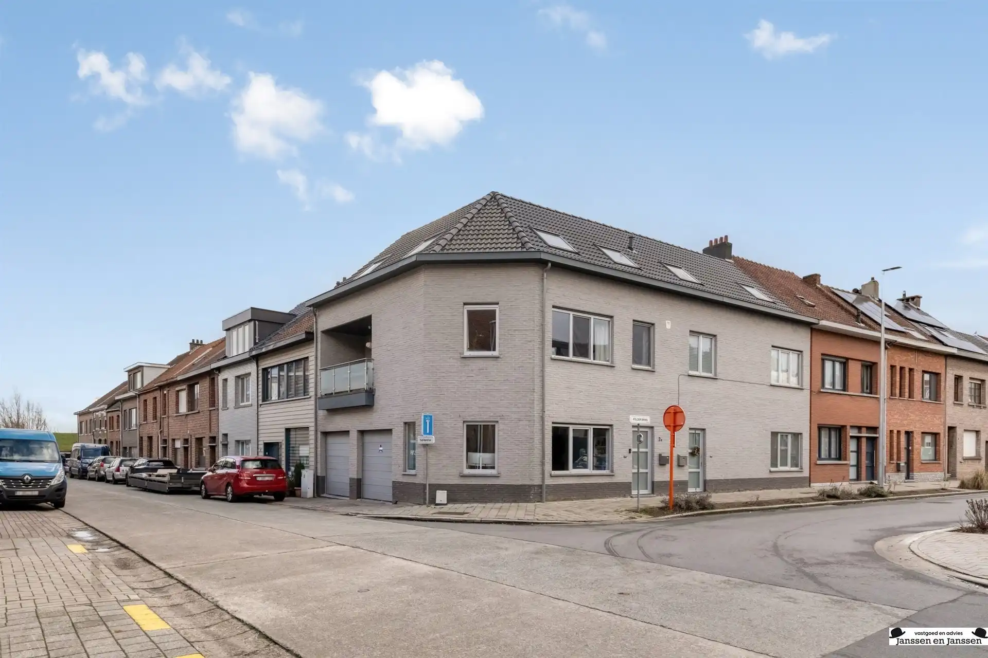 Moderne eengezinswoning foto 2