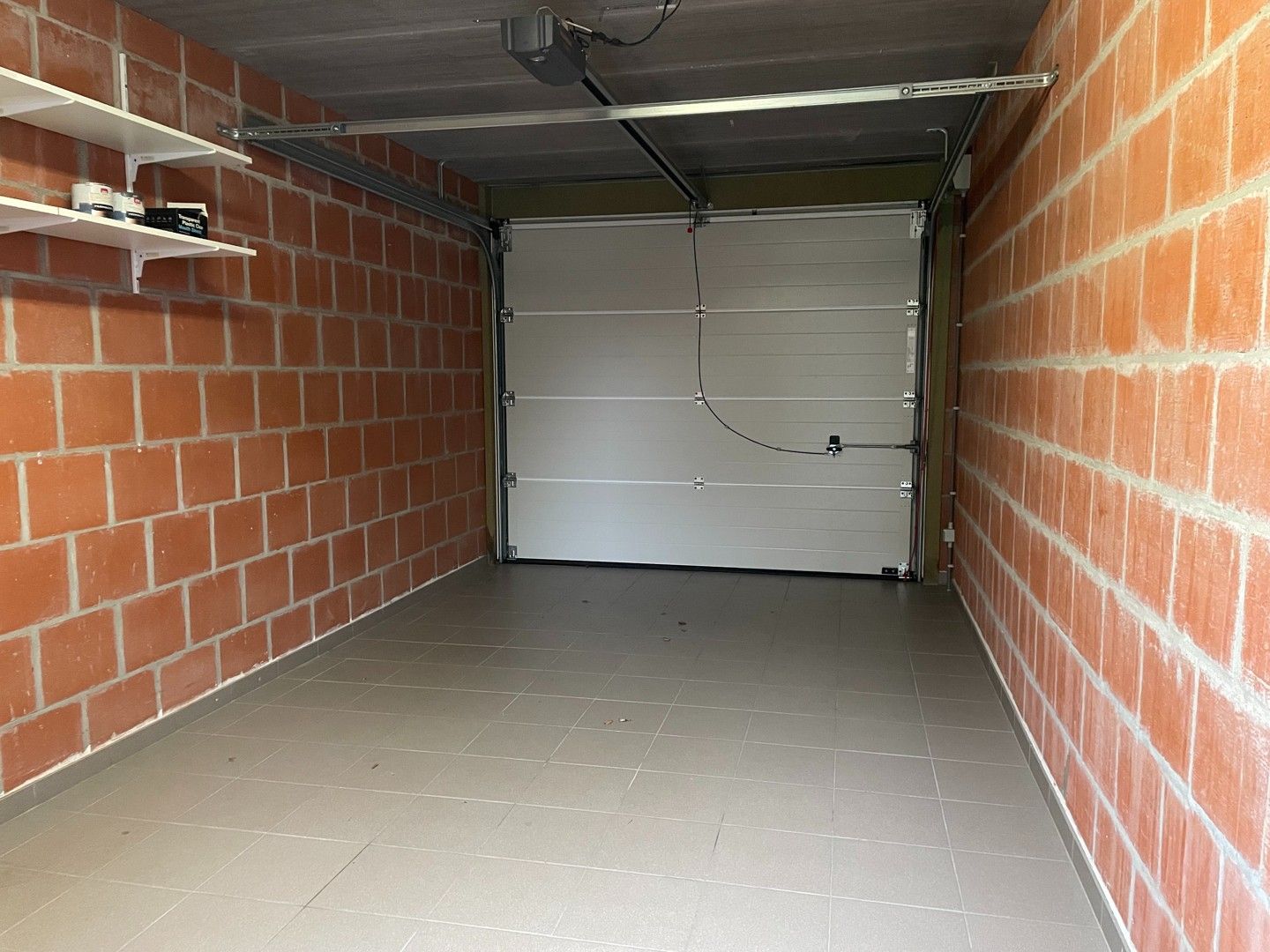Recent en verzorgde hoekwoning met 2 parkeerplaatsen en garage foto 19