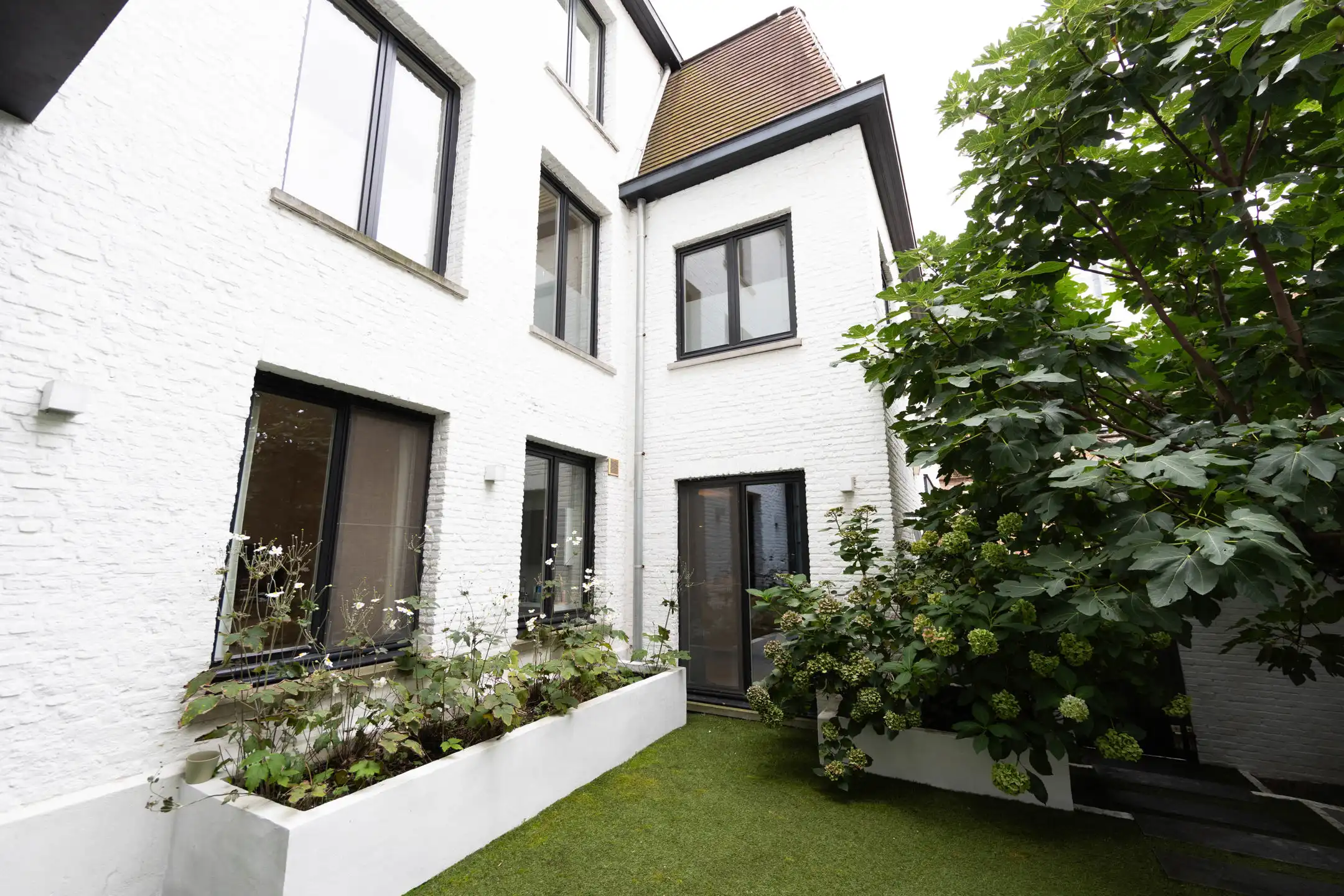 ANTWERPEN - Hoogwaardig gemeubeld appartement nabij het Zuid foto 19