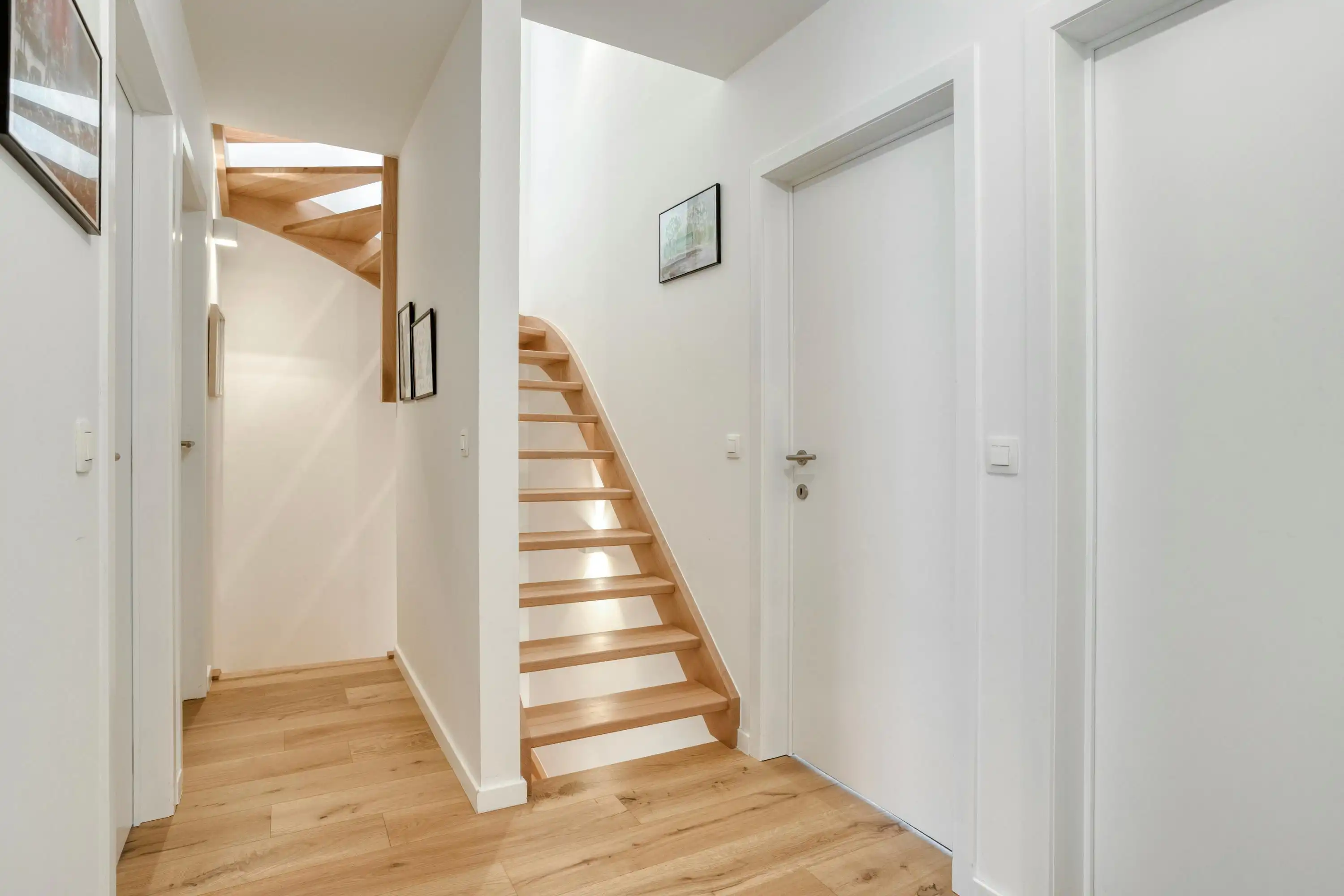 Ruim nieuwbouwhuis met 5 slaapkamers te Sijsele te koop foto 17