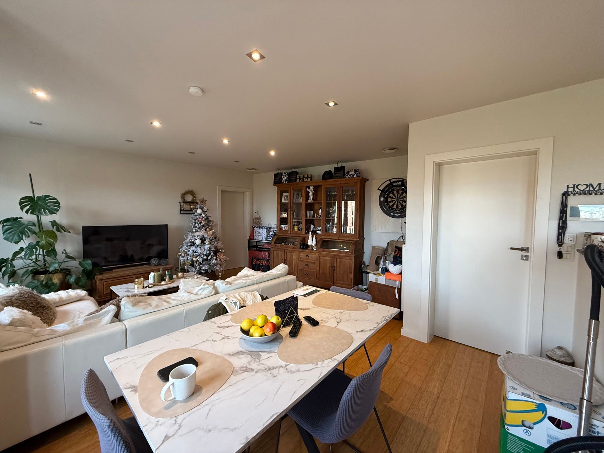 AALST - Ruim appartement met mooi terras. foto 3