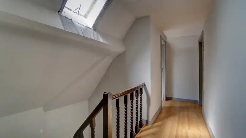 Te renoveren charmant landhuis van 235m² + dubbele garage op 15 are foto 18