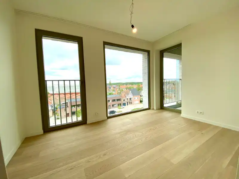 Instapklaar recent appartement met 2 slaapkamers foto 15
