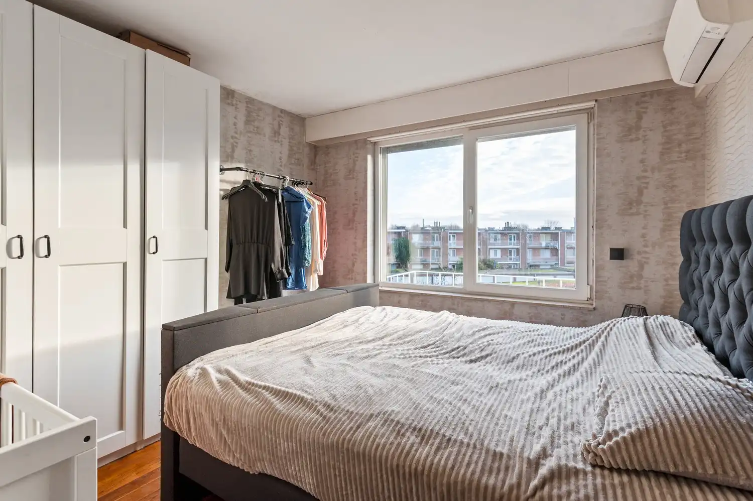 Ruime en veelzijdige kangoeroewoning met tuin en terrassen op topligging in Borsbeek! foto 24