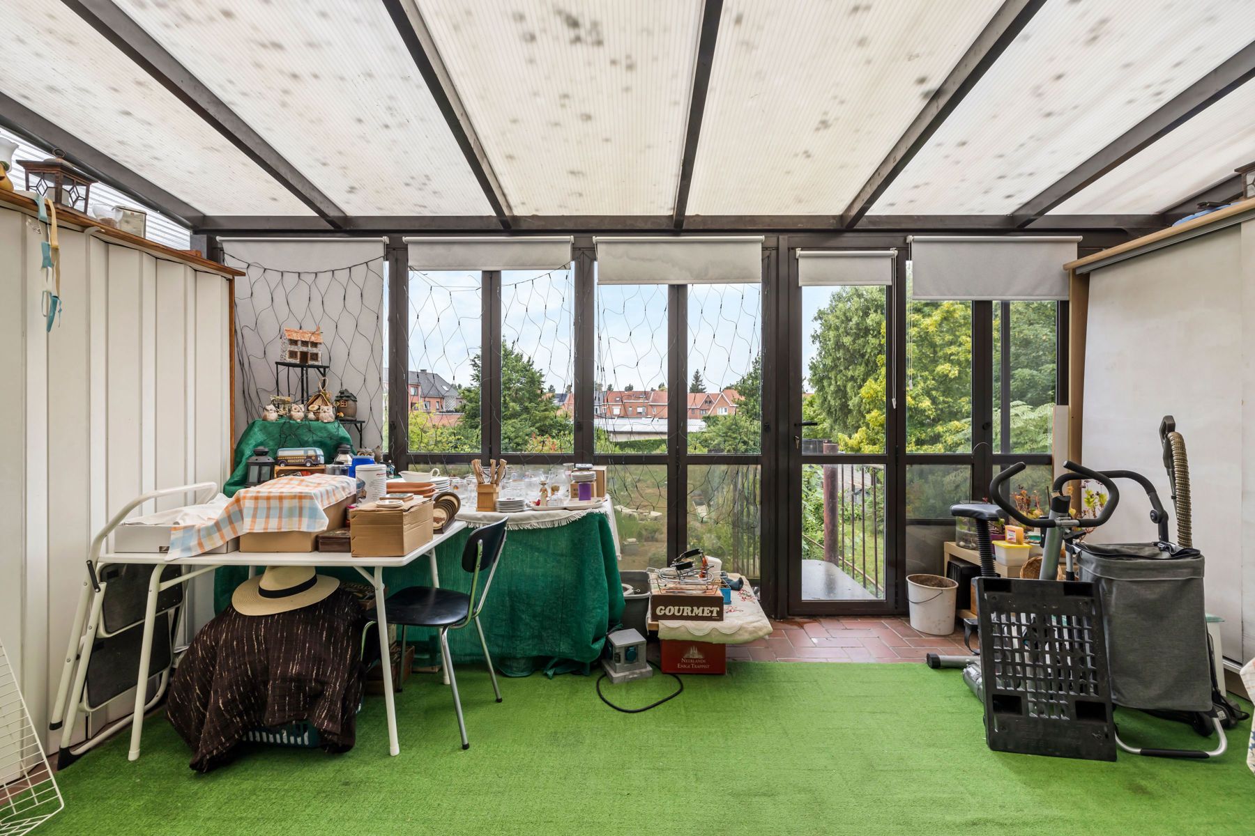 Charmante bel-etage met tuin & garage in hartje Sint-Niklaas foto 14