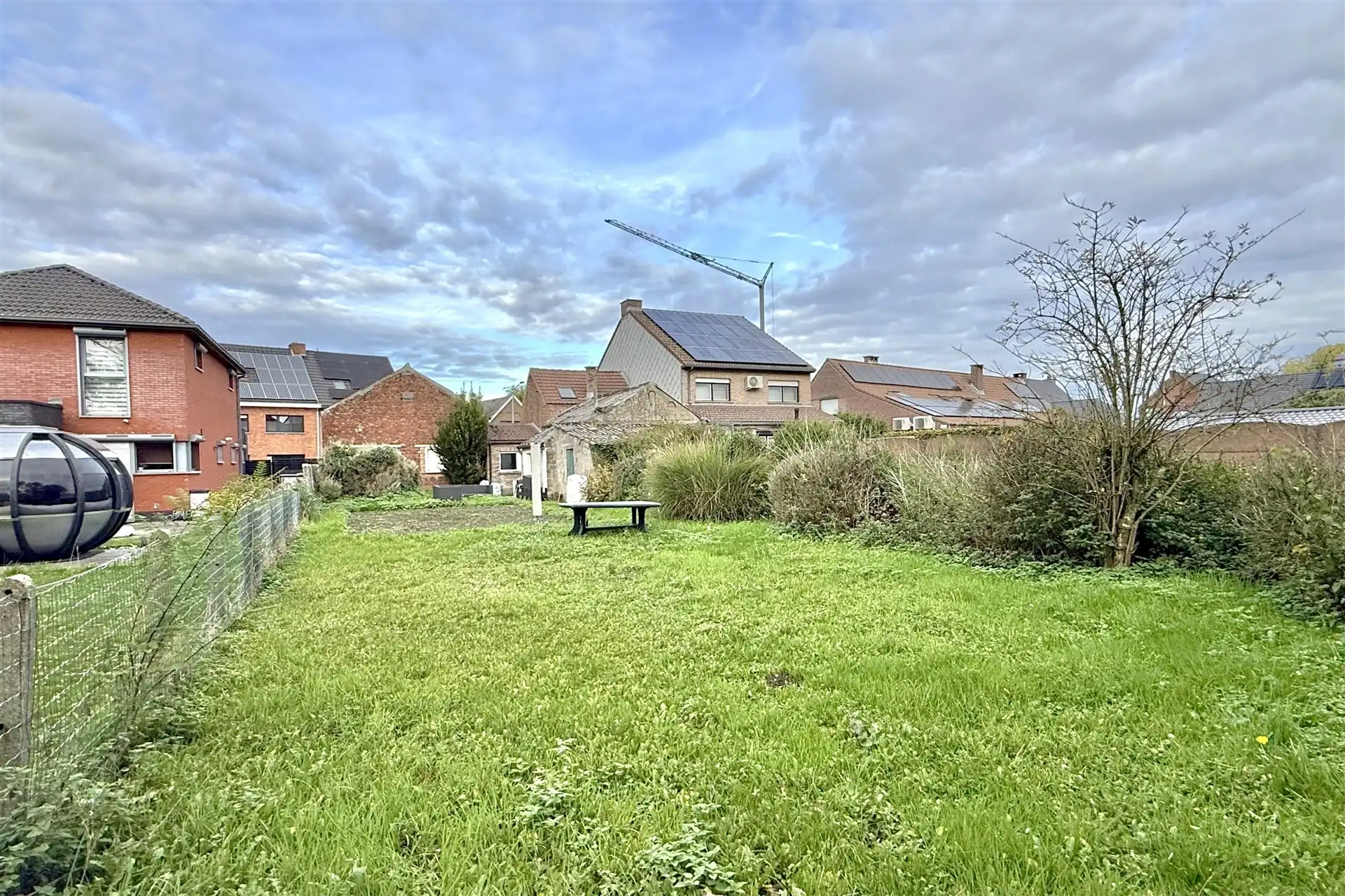 Grond HOB 730m² met te slopen gebouwen foto 4