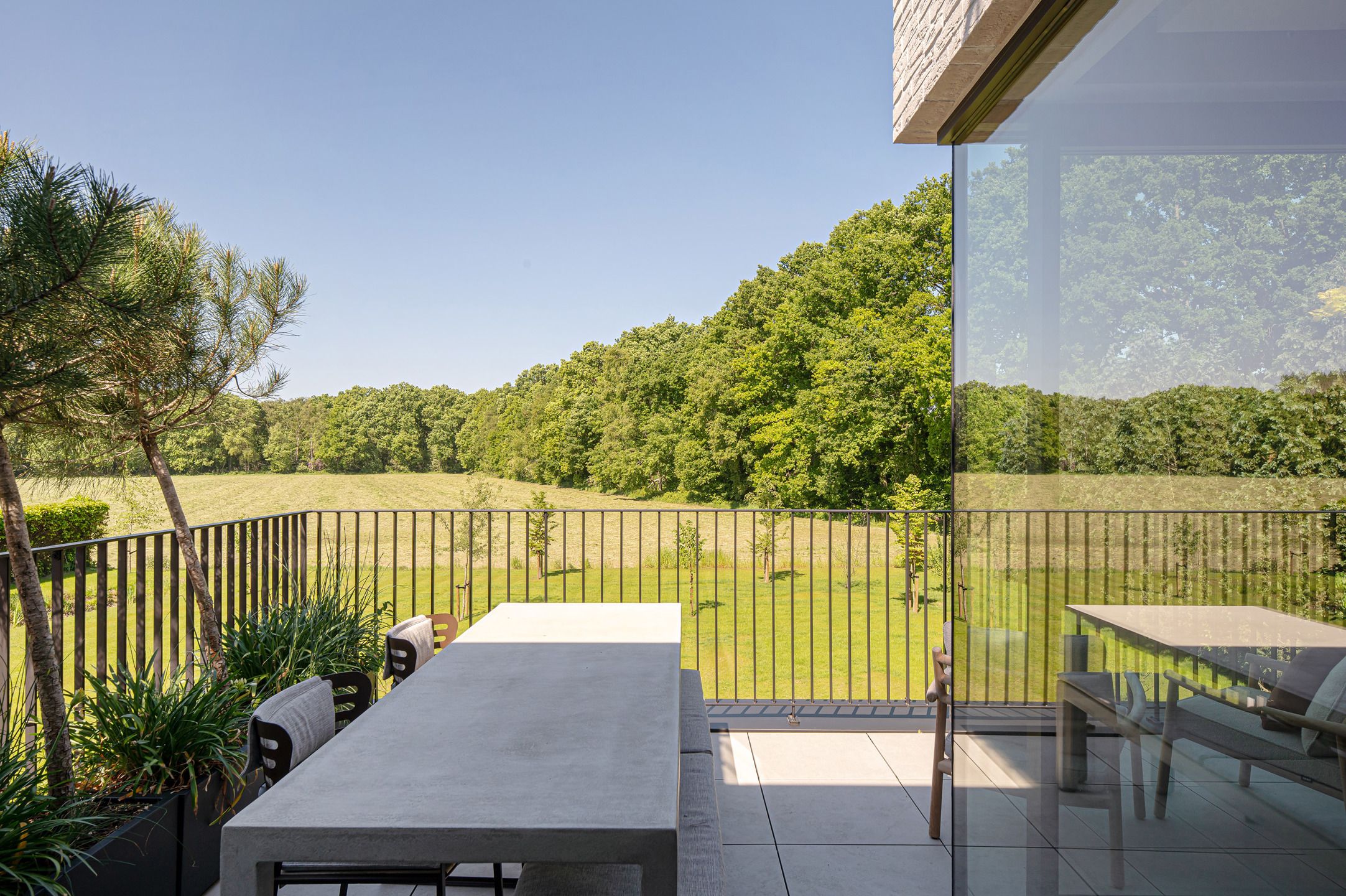 Zonnig luxueus afgewerkt appartement met weids uitzicht! foto 25