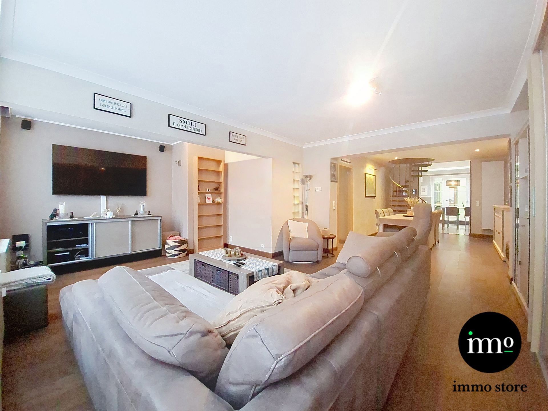 Uitzonderlijk ruime Kangoeroewoning met atelier en garage foto 13