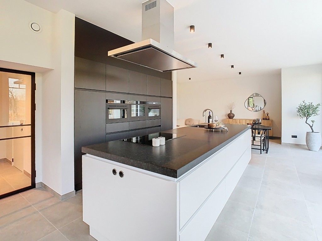 Te koop: Luxueuze woning met karakter in Zutendaal foto 9