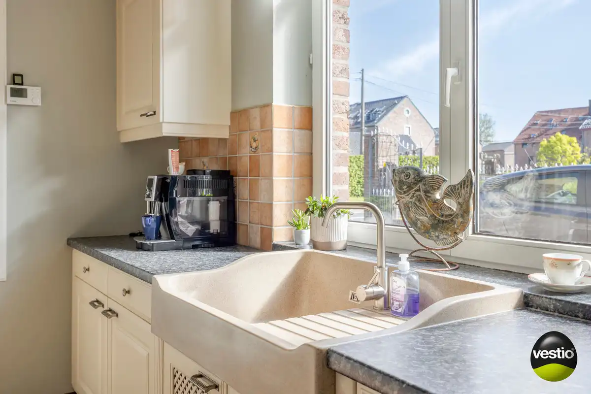 RUIME INSTAPKLARE GEZINSWONING OP 4A37CA TE MOELINGEN. foto 13