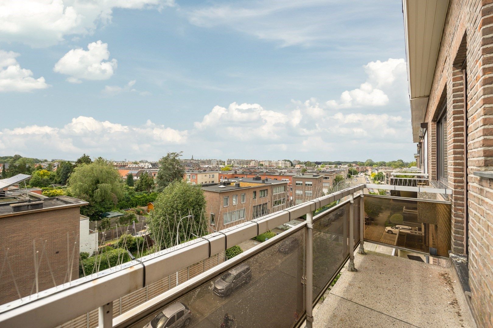 Ruim dakappartement met drie slaapkamers te Borsbeek foto 18