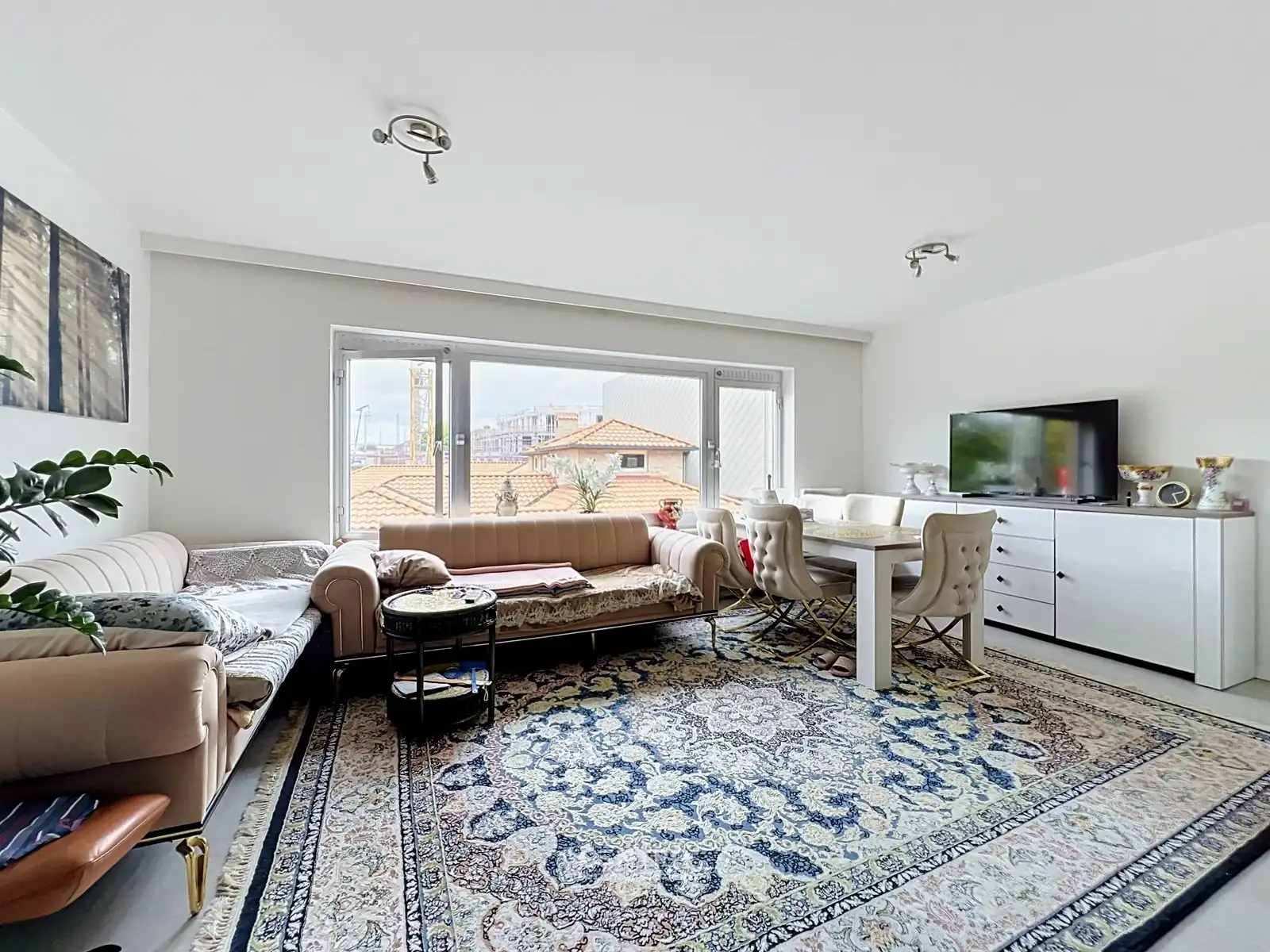 INSTAPKLAAR appartement (77m ²) met 2 SLK, GARAGE (moto's, fietsen,...) en ideale ligging in Roeselare - Perfect voor comfortabel wonen of als OPBRENGSTEIGENDOM ! foto 10