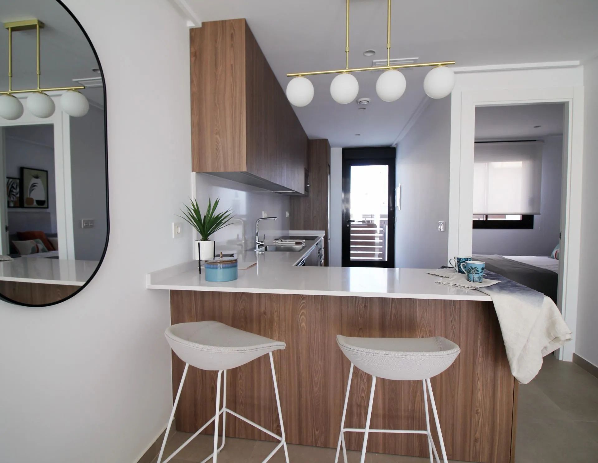 Zon, zee en stijlvol wonen: exclusieve vakantiewoningen in het hart van Pilar de la Horadada foto 6