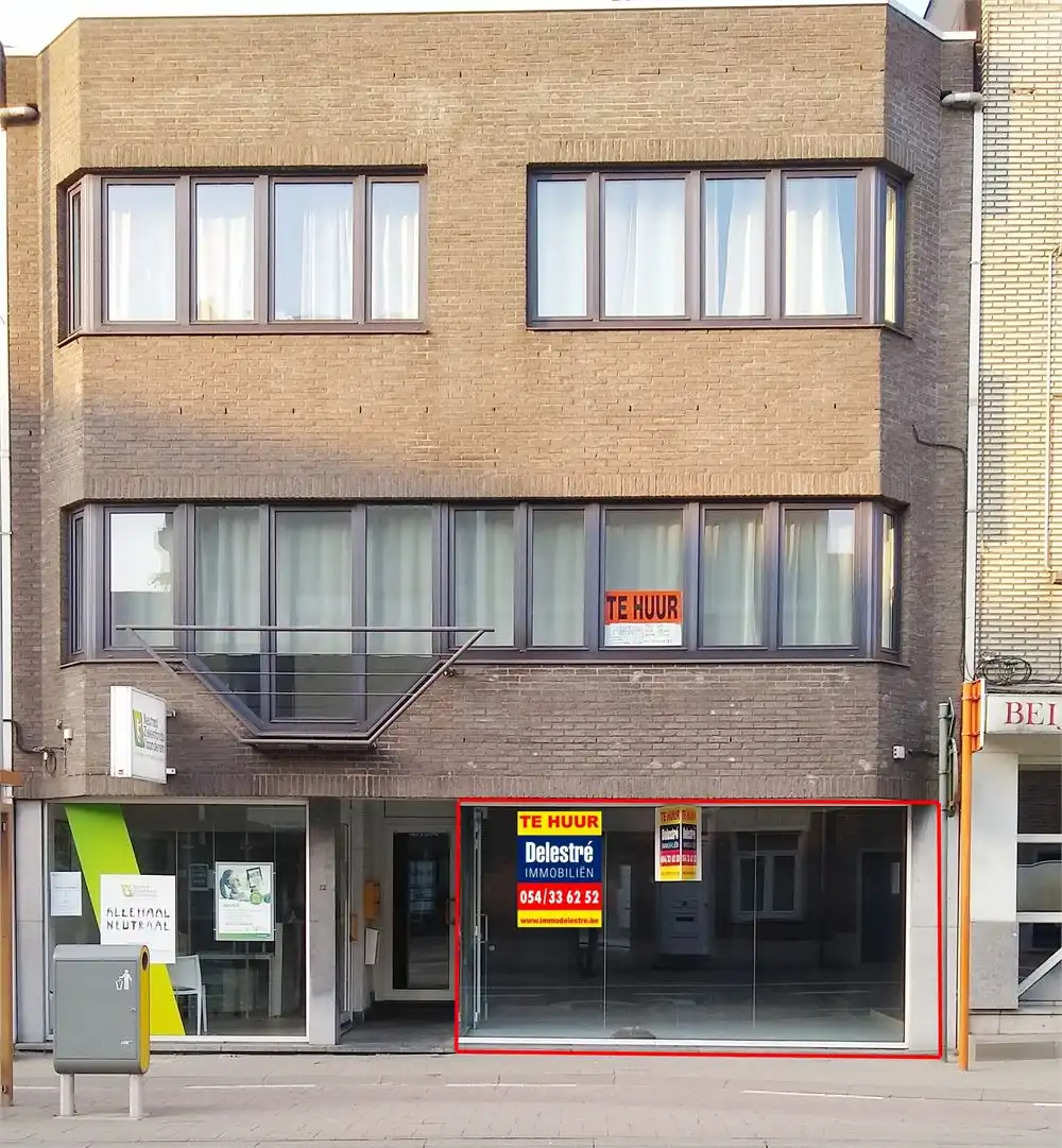 TOP GELEGEN HANDELSGELIJKVLOERS foto {{pictureIndex}}