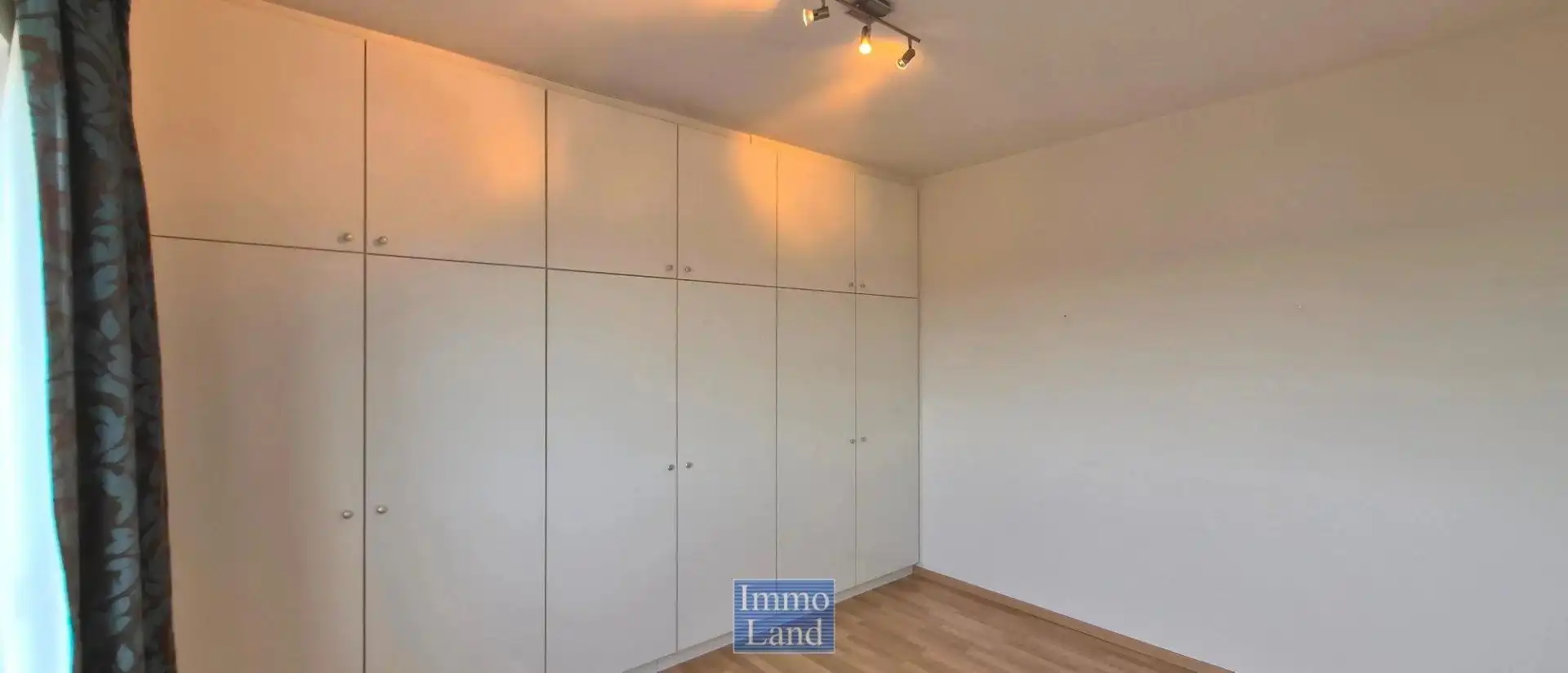 Ruim en energiezuinig appartement van 140 m2 met een groot terras van 40m². foto 8