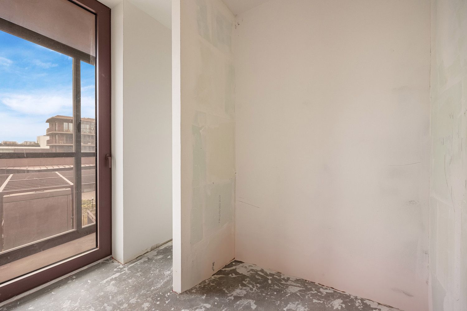 Luxe-appartement met frontaal Scheldezicht met heerlijk terras (30m²) op Nieuw Zuid incl kelderberging - optionele ondergrondse parking beschikbaar foto 19