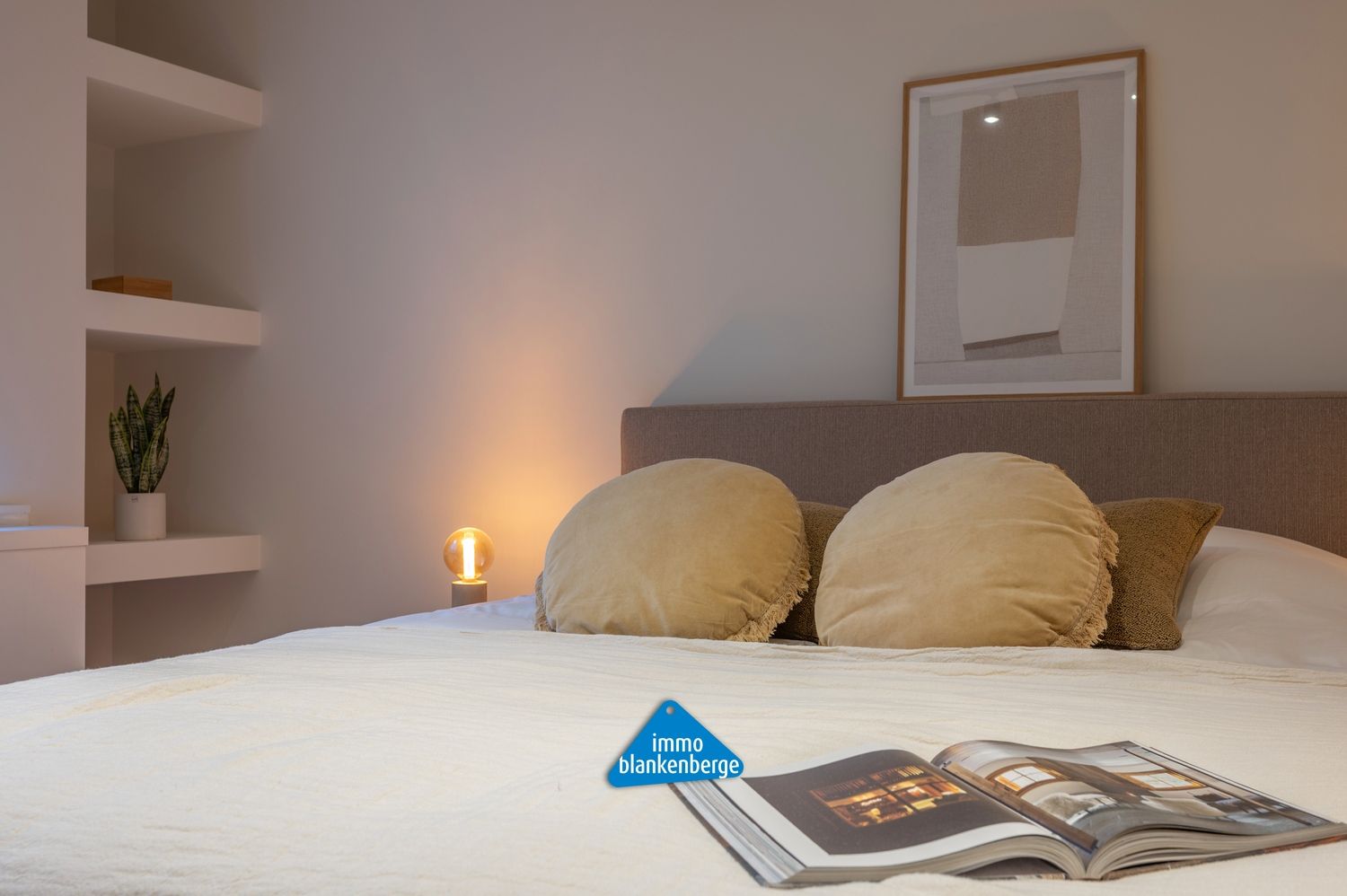 Luxeus appartement met 3 slaapkamers op de Zeedijk in Blankenberge met adembenemend zeezicht foto 14