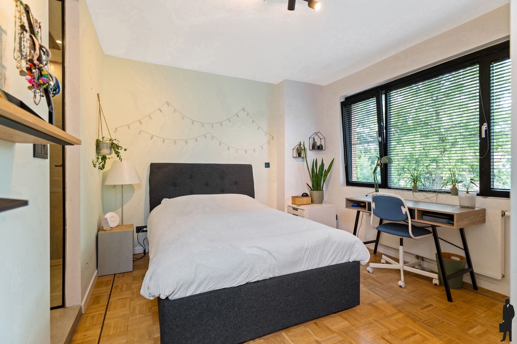 Unieke woning met prachtige tuin in kindvriendelijke buurt foto 29