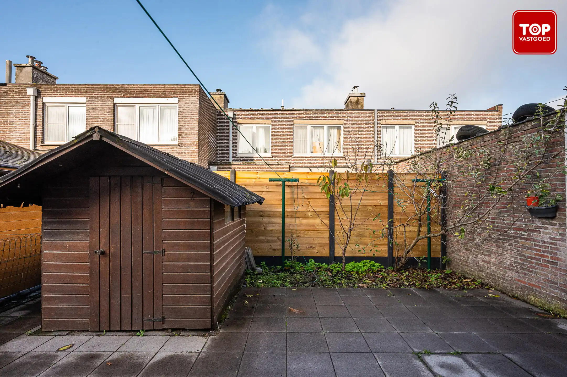 Goed onderhouden woning met 3 slaapkamers foto 24