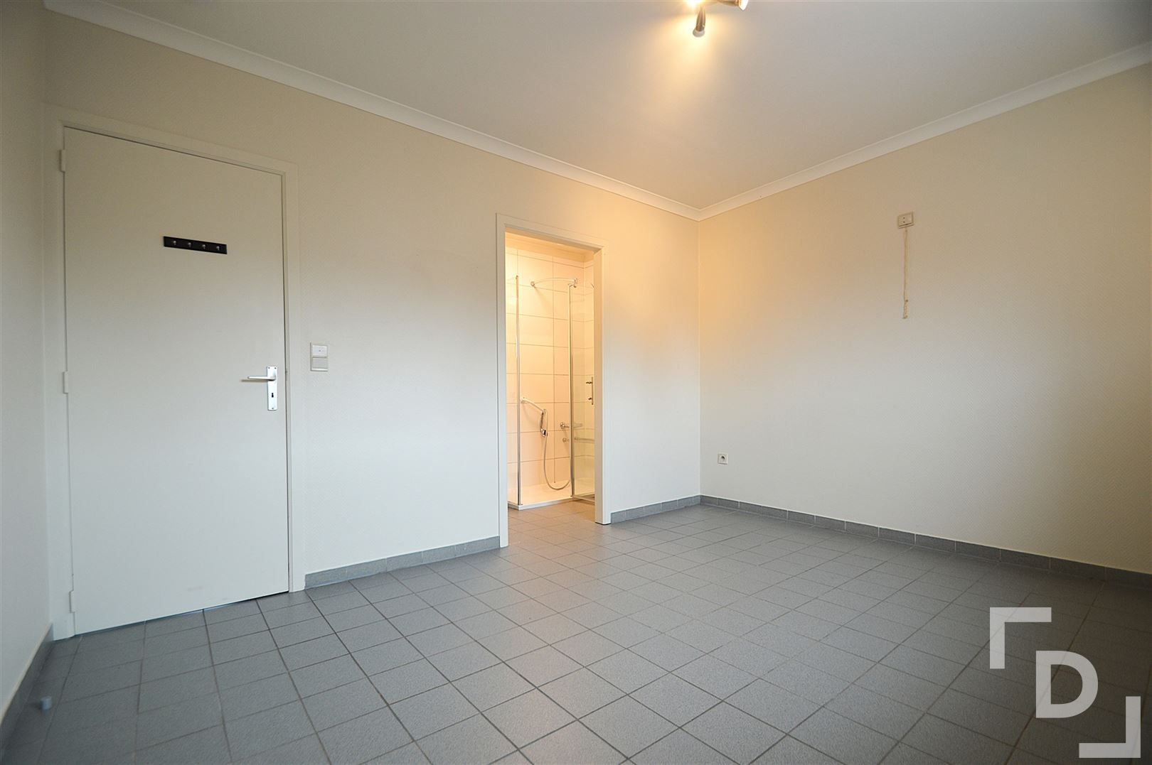 Dak appartement in centrum Ieper foto 7