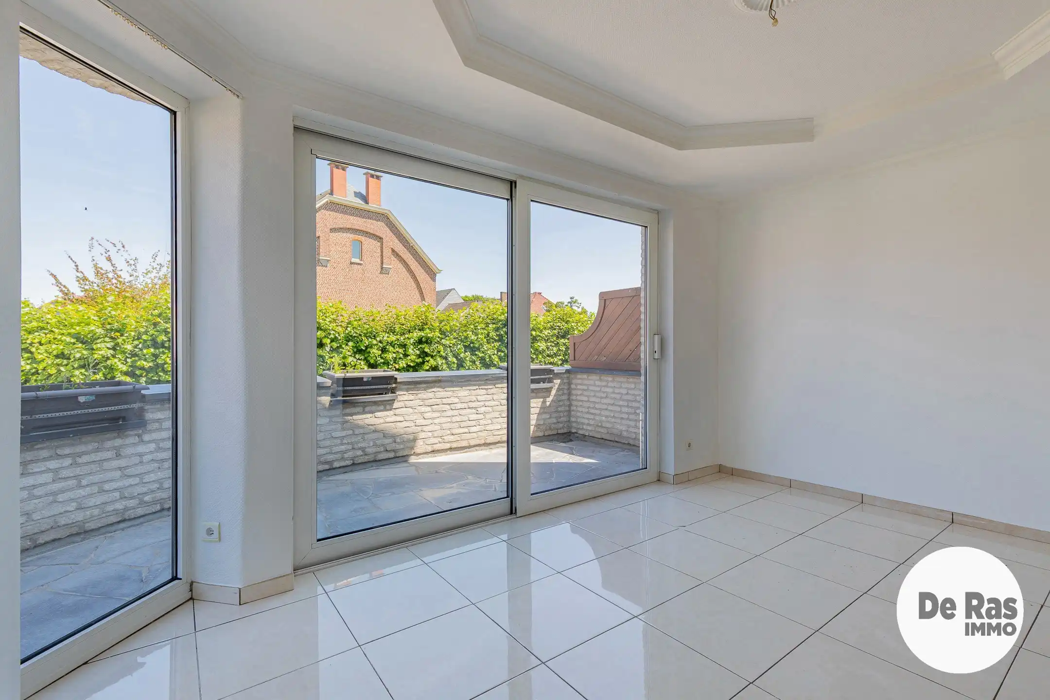 LIEDEKERKE-beletage/duplex met garage, terras op toplocatie  foto 9