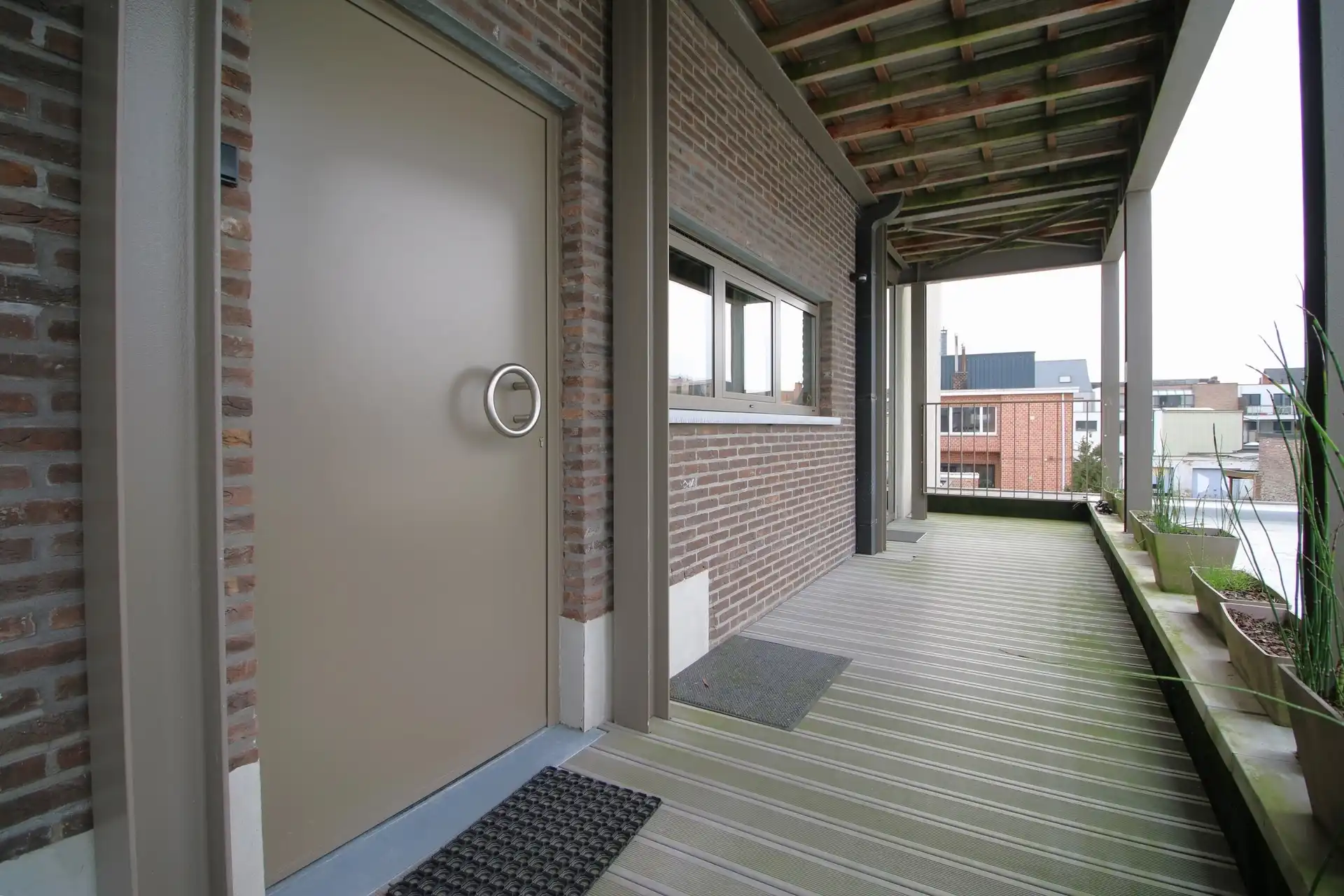 Centraal appt 2 slpk met lift foto 17