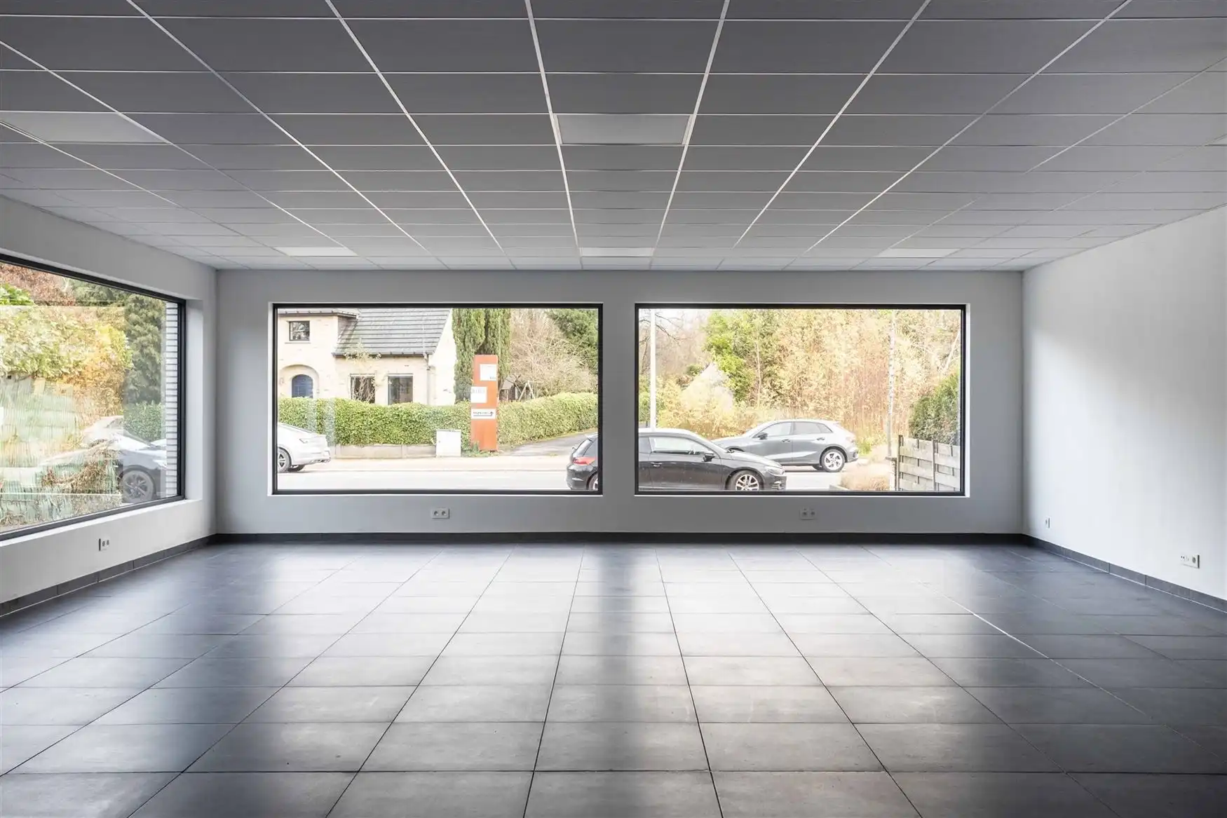 Commercieel gelijkvloers met duplex en loods van ca. 240m² foto 7