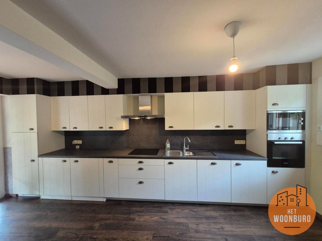 Woning HOB met garage en tuin foto 3