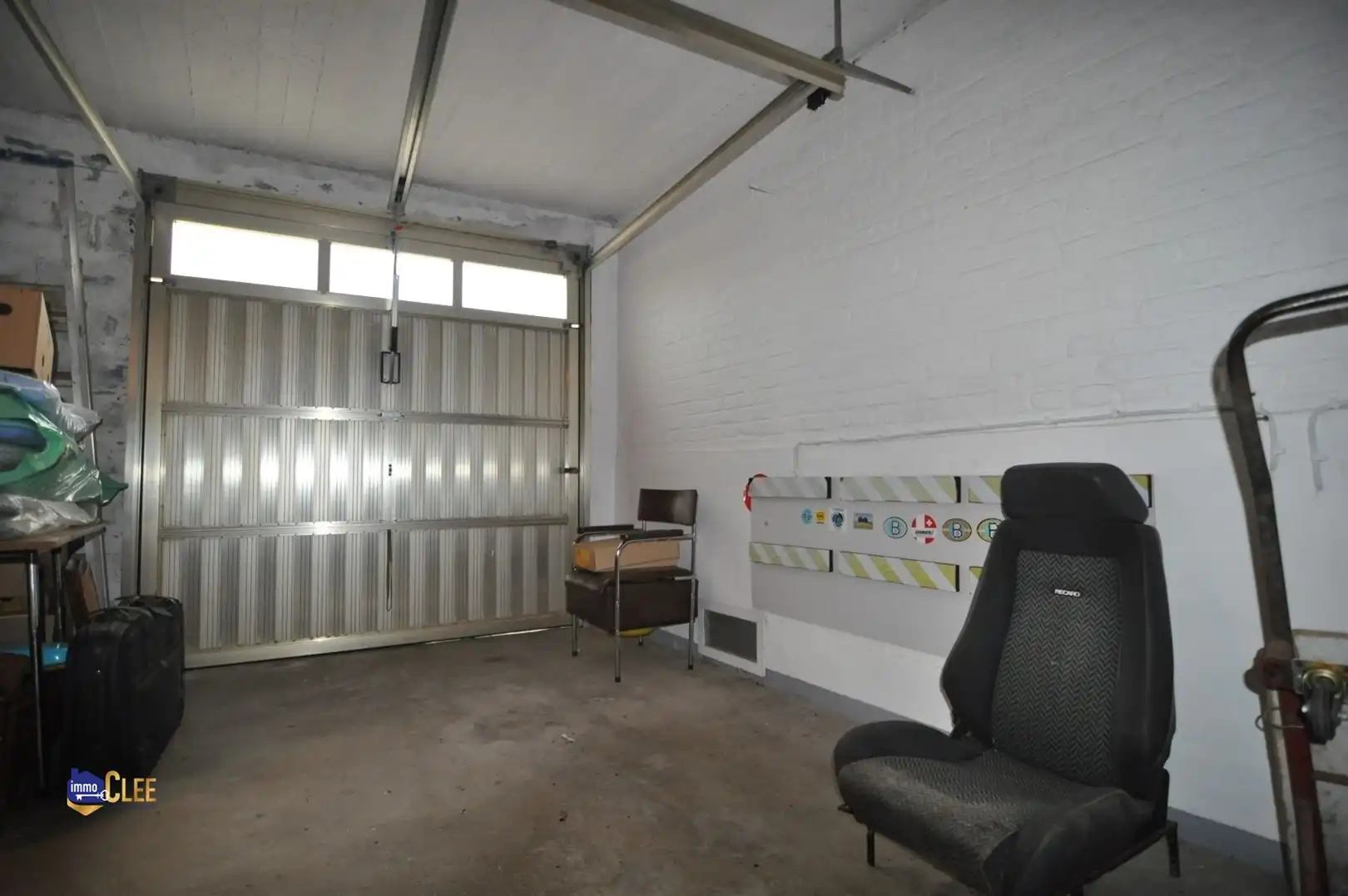 Karaktervolle driegevelwoning met ruime tuin van 30 are nabij Waremme foto 24