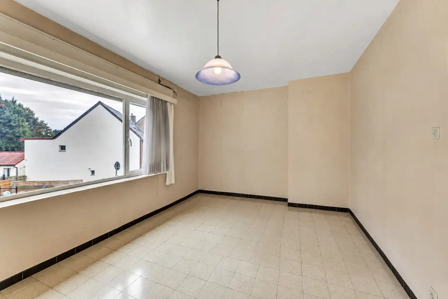Karaktervolle HOB te renoveren met garage te Liedekerke foto 15