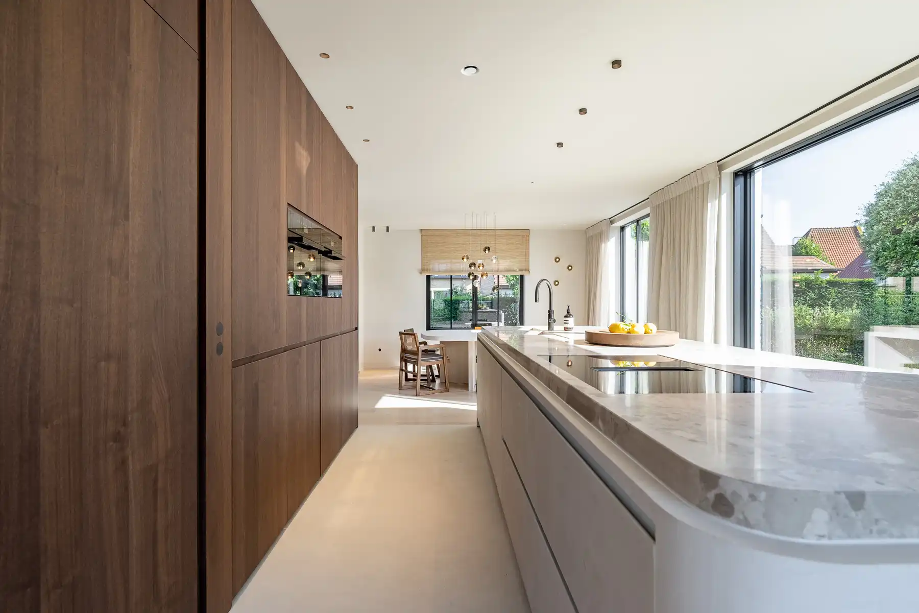 Exclusief: Stijlvolle renovatie op een toplocatie in Duinbergen foto 18