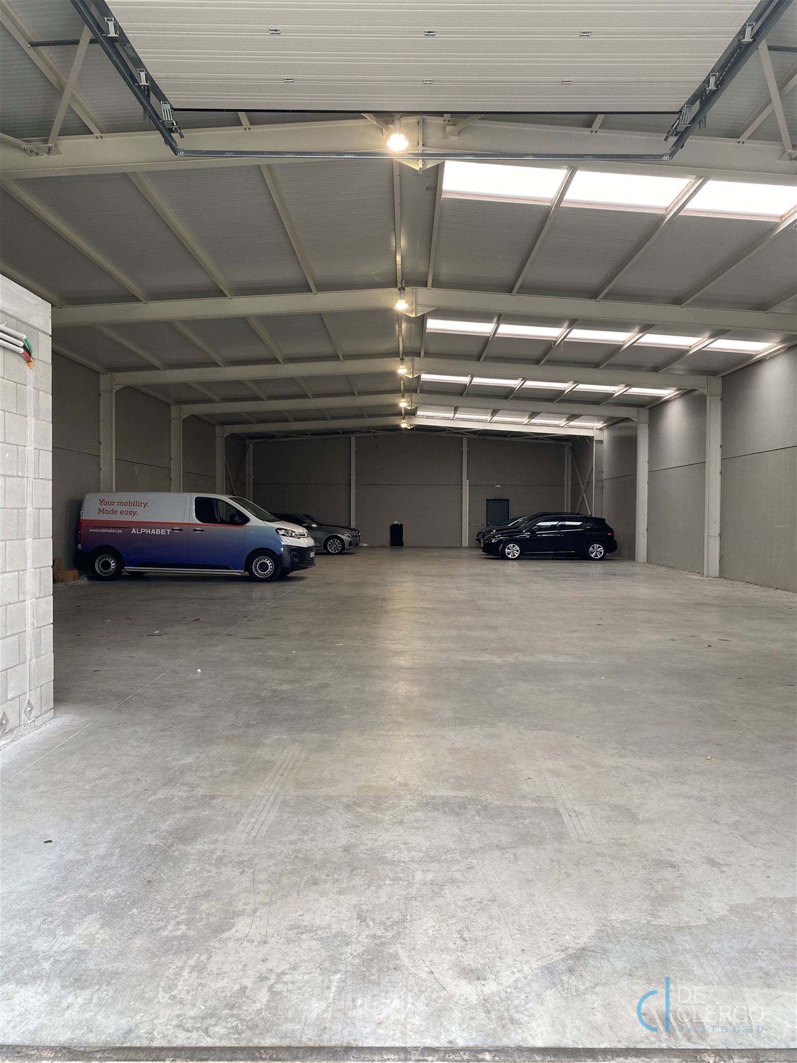 Ruime, moderne loods te huur op goed bereikbare locatie!  foto 2