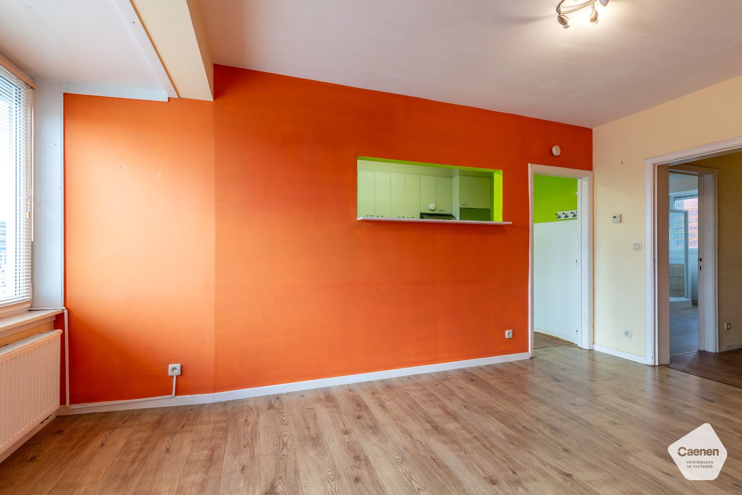 Te renoveren twee slaapkamer appartement met een uitstekende ligging foto 2