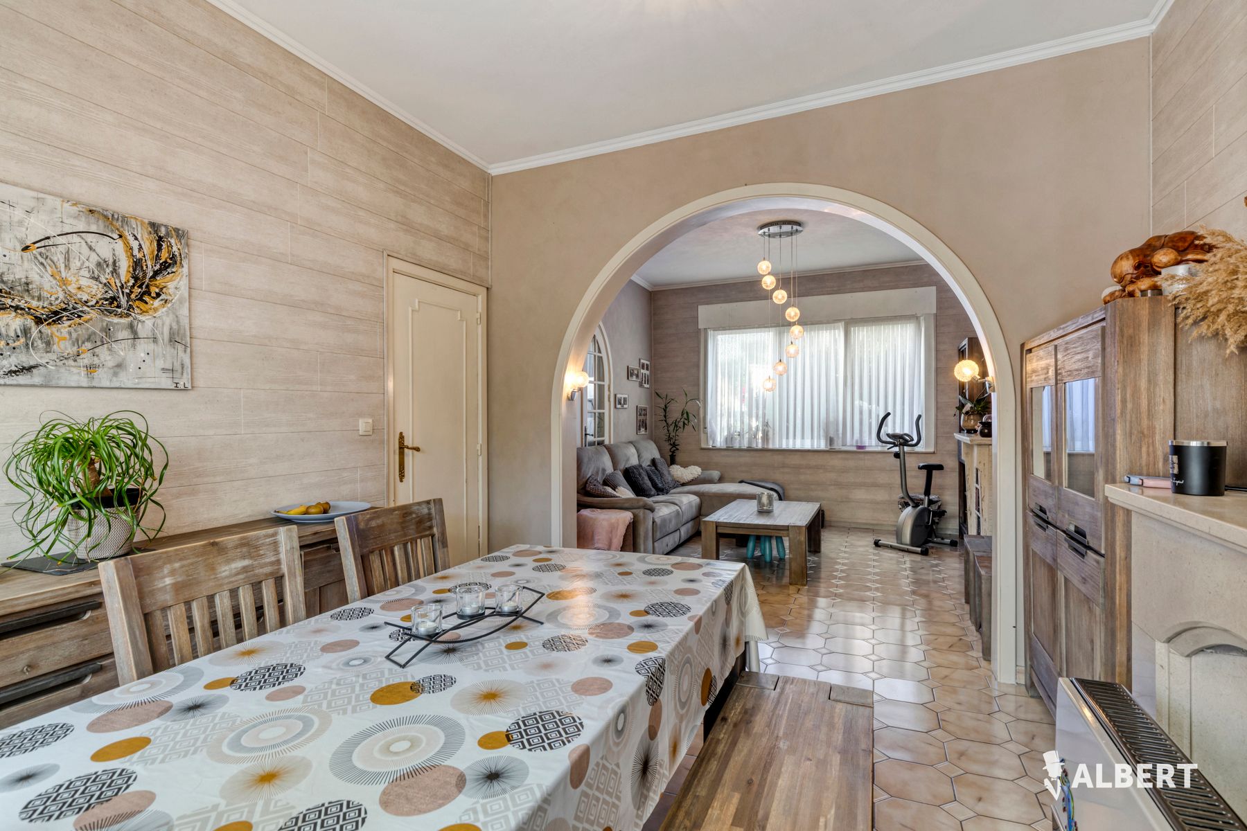 Instapklare gezinswoning met 3 slaapkamers  foto 2