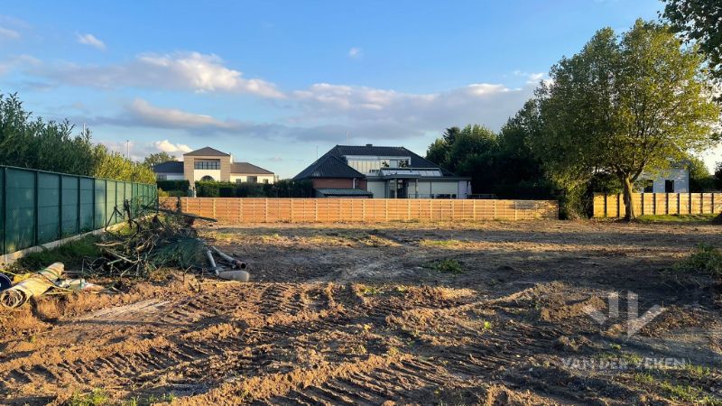 KWALITATIEF AFGEWERKTE NIEUWBOUWWONING OB MET 4 SLPK OPSTART BIJ VERKOOP foto 3