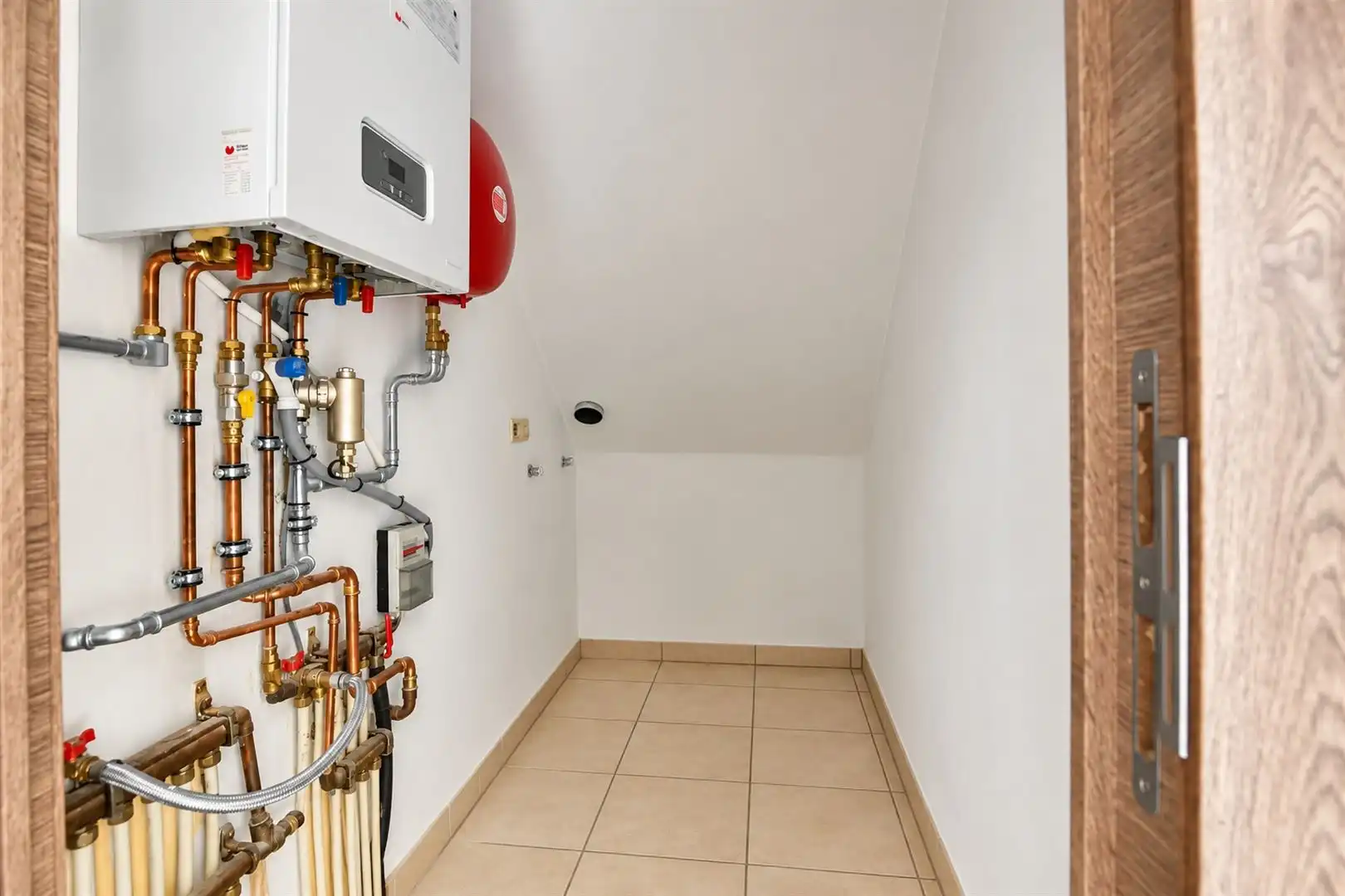 Modern en instapklaar dakappartement met 2 slaapkamers in Baasrode foto 14