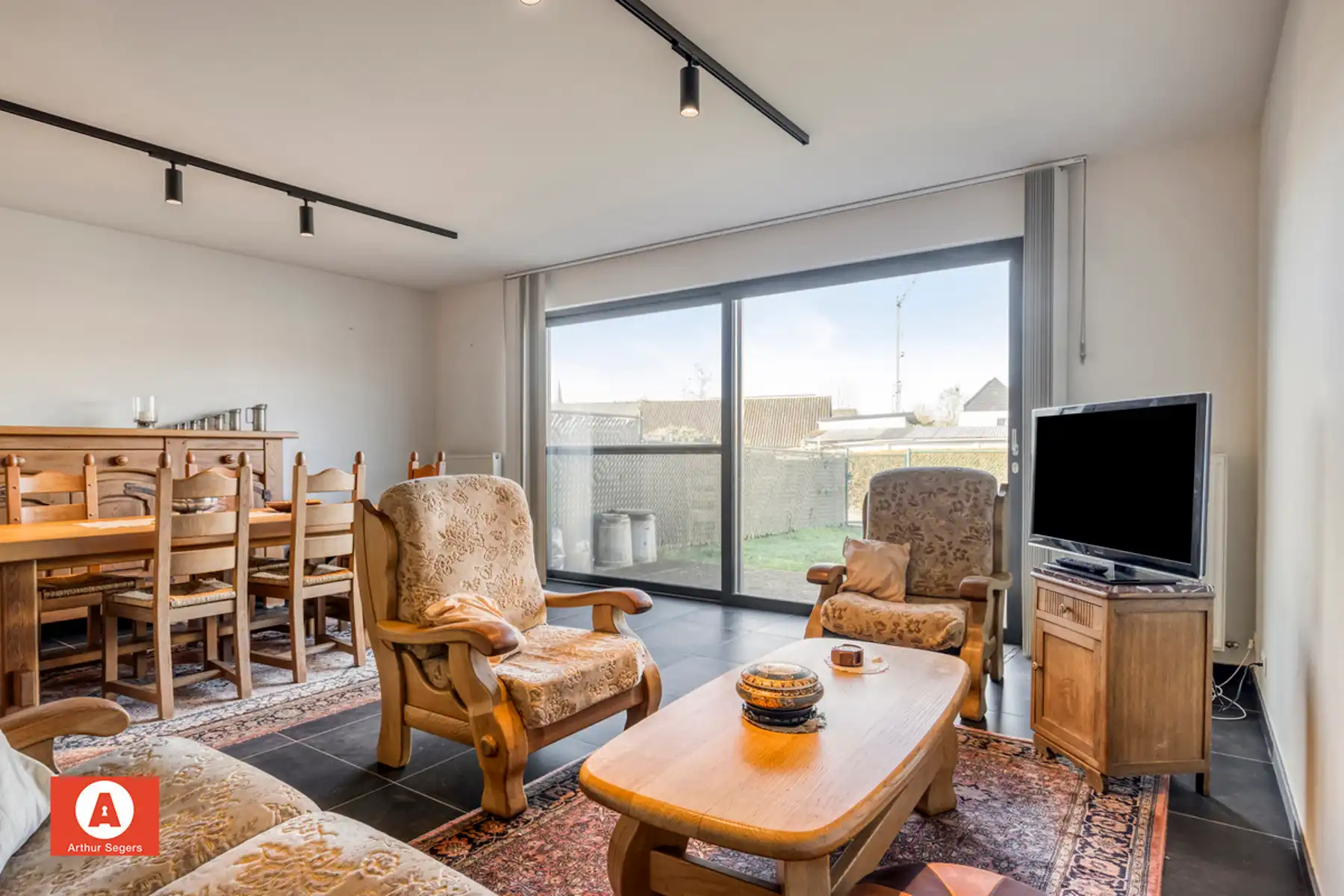 Energiezuinig gelijkvloers appartement met garage foto 7