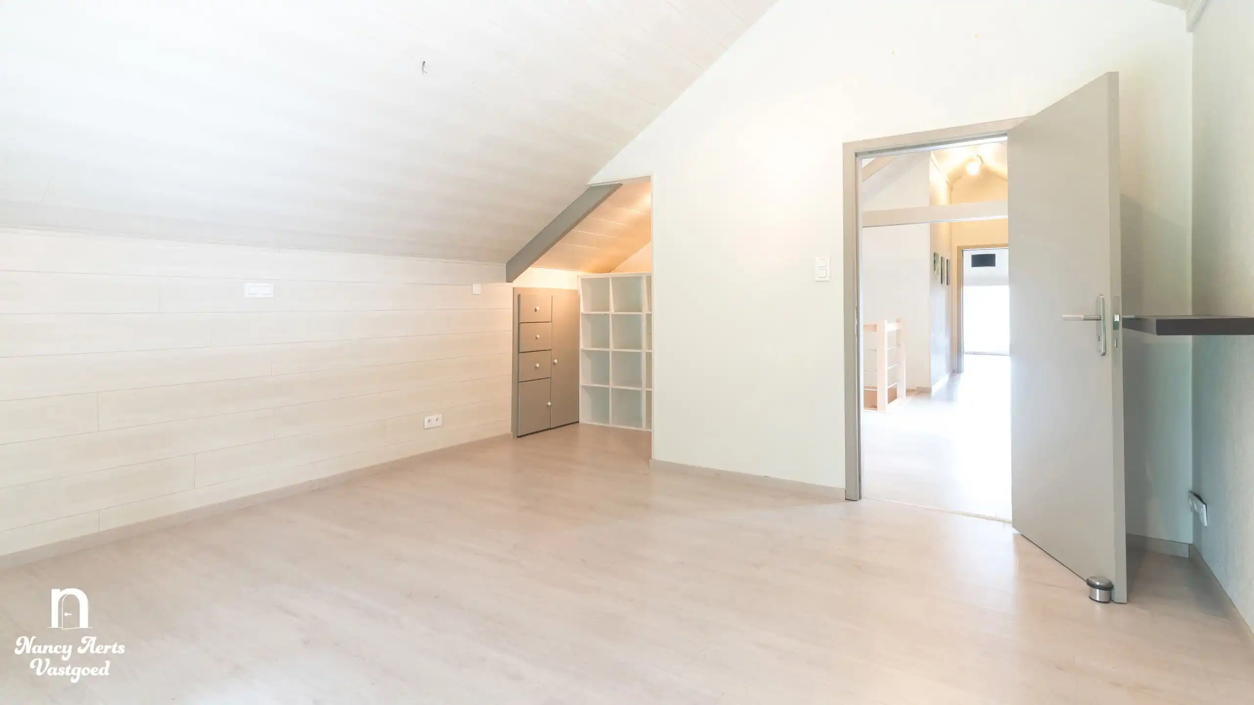 Rustig wonen – ruime gezinswoning op een perceel van 1102 m² foto 26