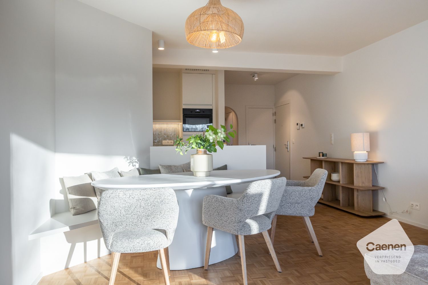 Gerenoveerd appartement op topligging foto 4