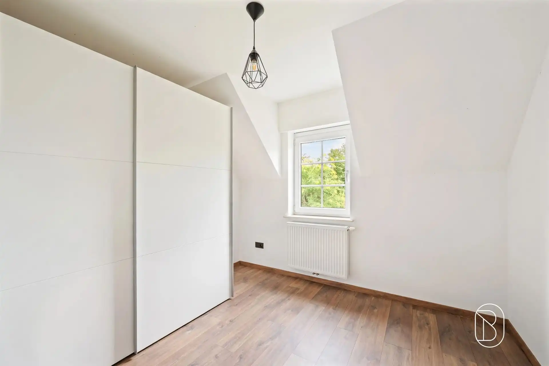 Stijlvolle pastoriewoning op rustige locatie foto 14