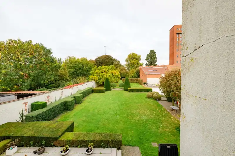 🏡 Unieke herenwoning te huur in het hart van Aarsele! foto 37