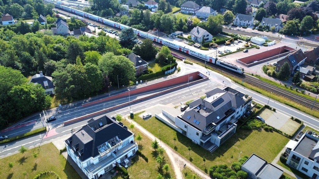 Prachtige kantoorruimte te koop vlakbij station van De Pinte foto 22