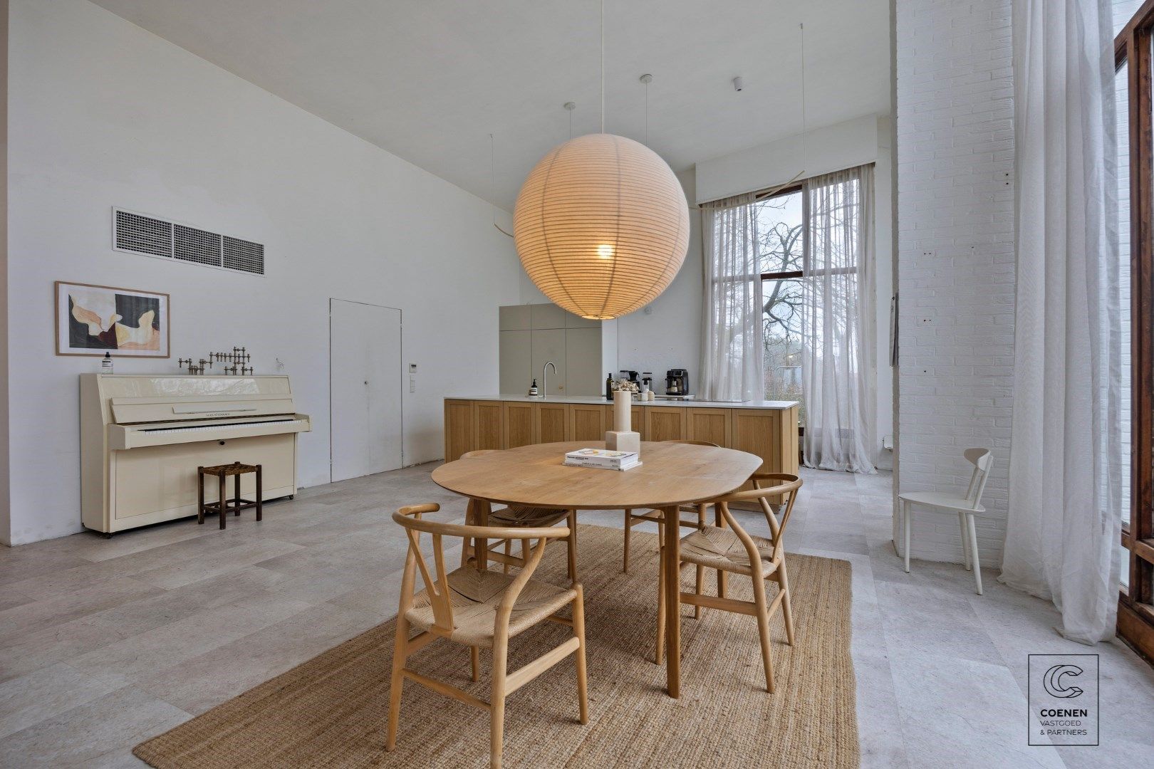 Verder te renoveren villa met een bew opp van 400m² op 5500m² grond op een schitterende ligging te Oud-Turnhout. foto 7