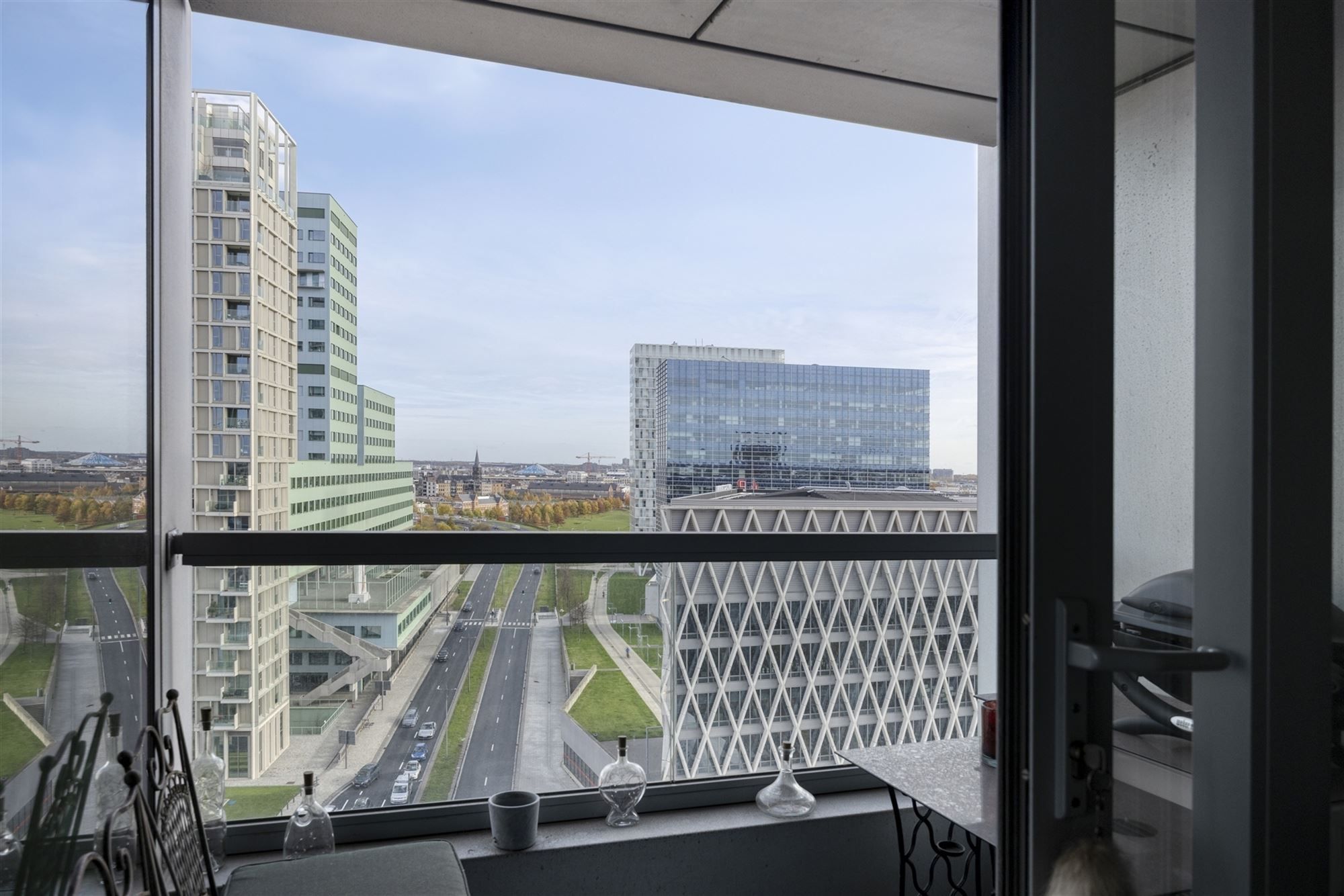 Instapklaar appartement met 2 slpks met terras in centrum Antwerpen foto 10