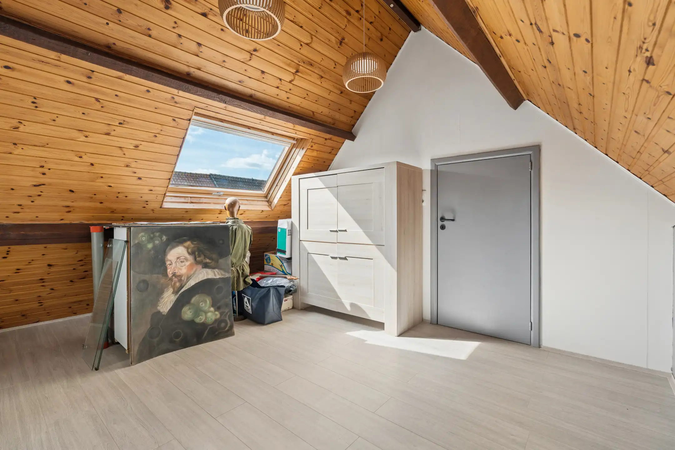 Instapklare gezinswoning met aparte woonruimte/zorgwoning foto 26