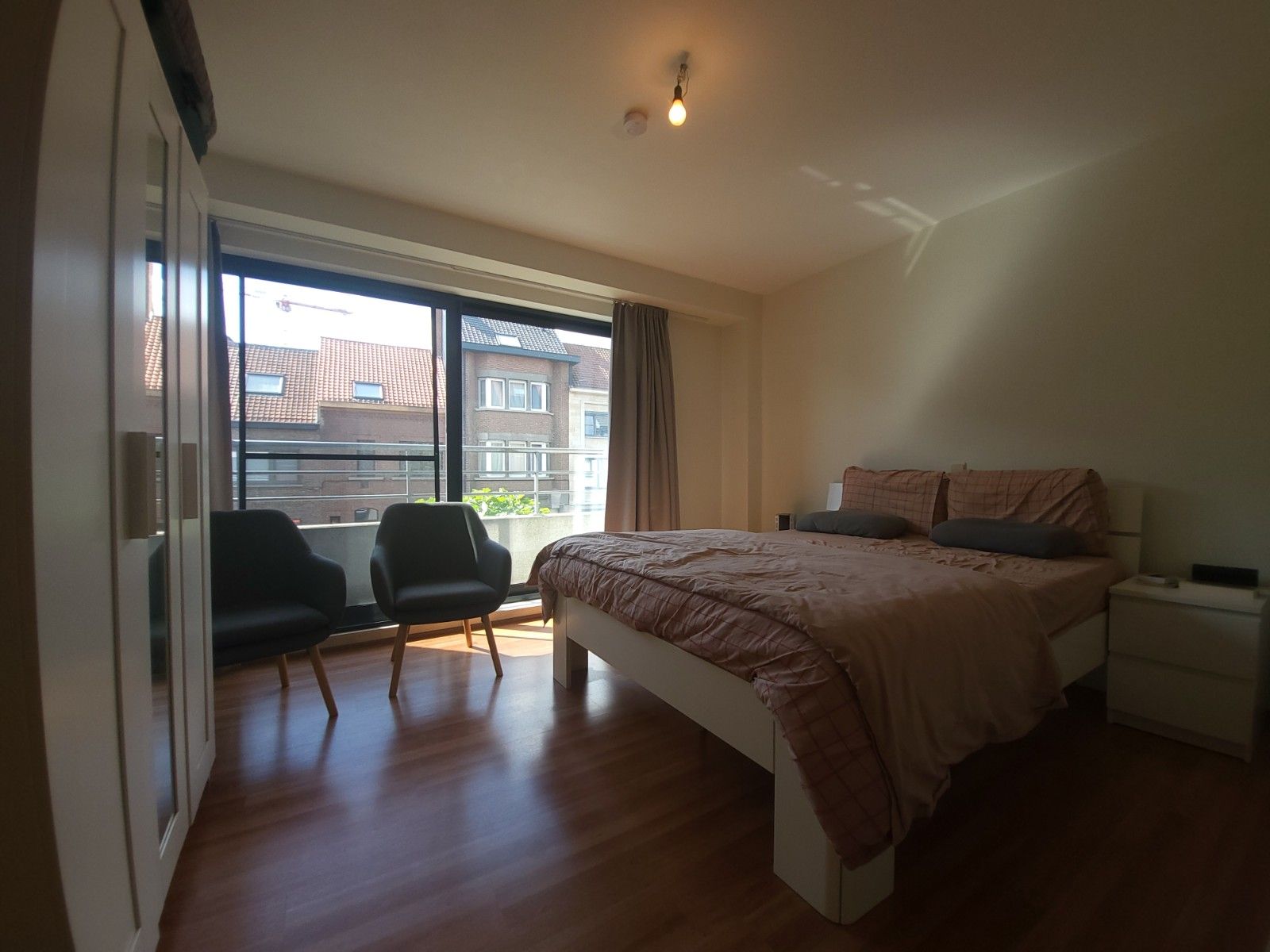 Tweeslaapkamerappartement met garageplaats in rustige buurt dichtbij UZ Gent. foto 12